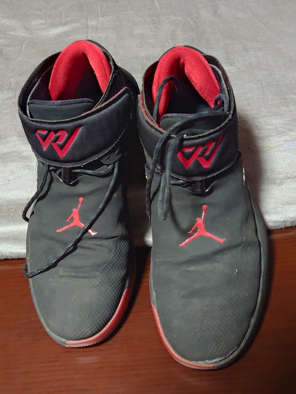 Jordan Russell Westbrook Men's Black/Red Basketball Shoes Size 11 -Used